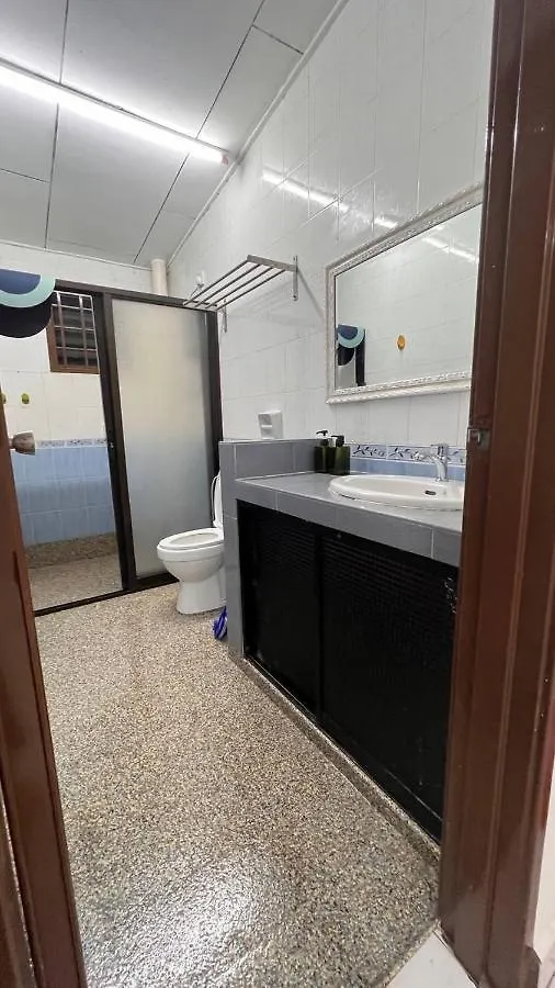 Дом отдыха Homestay Qaseh Bandar Dato Onn Джохор-Бару Малайзия